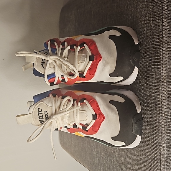 NIKE Air Max 270 React (GS) Youth Size 4 (4Y) - Picture 5 of 8